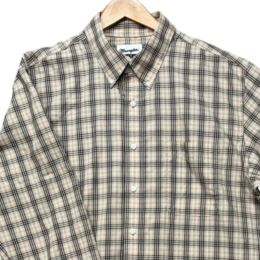 Wrangler Riata Button Down Shirt Mens Large Tall Tan Brown Plaid Long Sleeve EUC